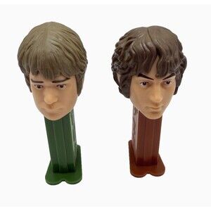 NEW Lot of 2 LOTR PEZ Dispensers Legolas & Frodo Lord of the Rings Collectible
